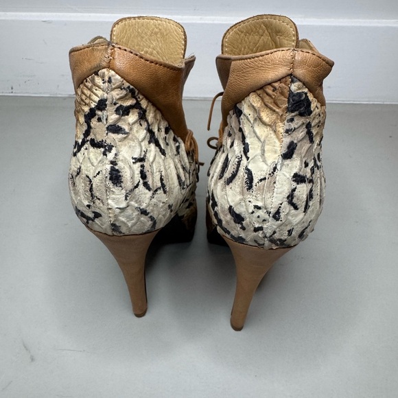 Limited Edition Mimosa Leopard & Beige Leather Booties – Size 7 – Made in Italy - Picture 7 of 17